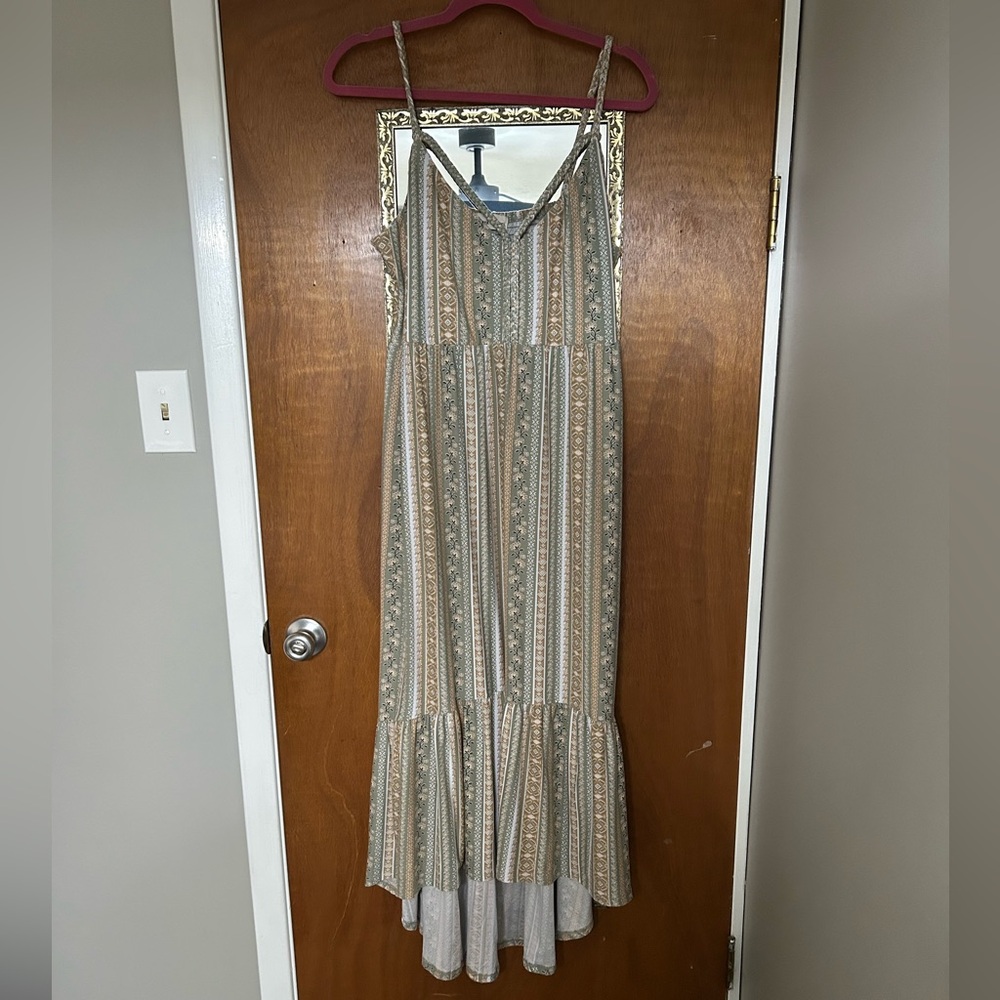 Derek Heart Green and Tan Patterned Dress